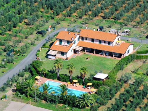  Apartment Le Macine-4 by Interhome in Cecina