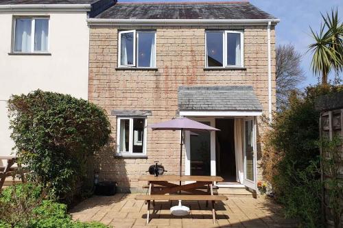 Chough Cottage - main image