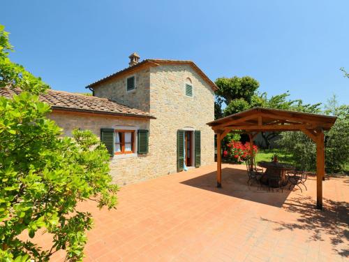  Holiday Home Lucia by Interhome in Cortona