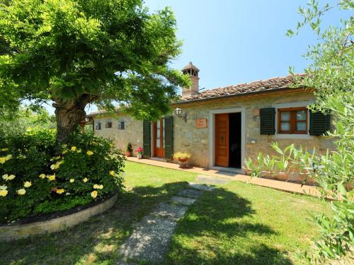  Holiday Home Martina by Interhome, Pension in Cortona