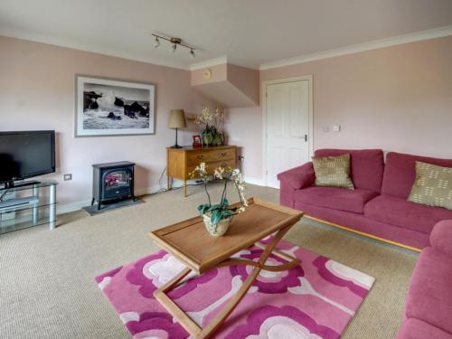 Holiday Home Valentines Cottage by Interhome