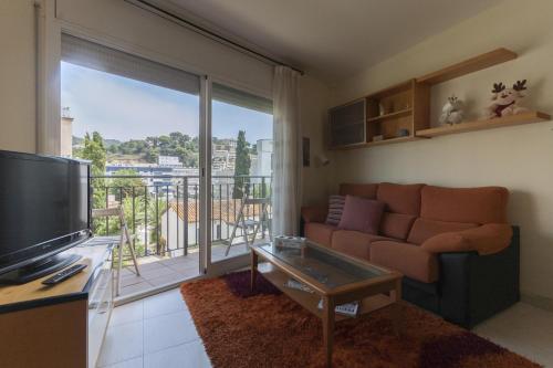 LETS HOLIDAYS Beautiful apartment in the center of tossa de mar