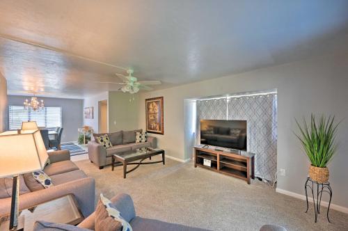 Naples Retreat with Pool Access Less Than 2 Mi to Beach - image 2