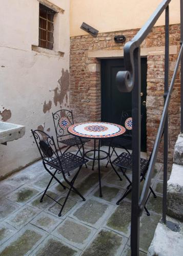 Corte del Tintor Apartments