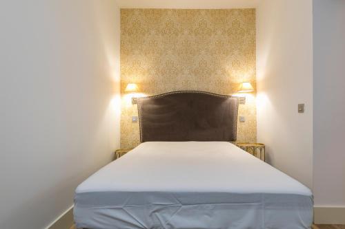 Two-Bedroom Apartment image 2