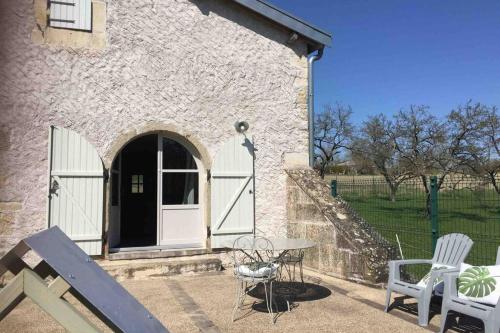 Petite maison de caractère gîte à louer Rouvres-en-Xaintois
