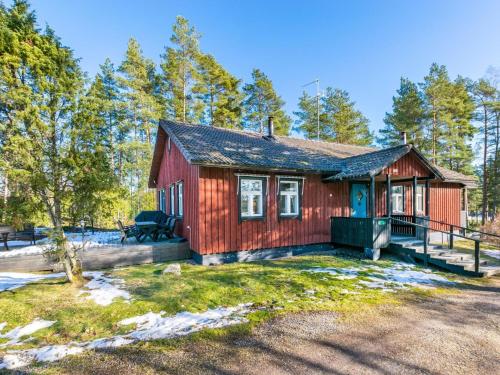 Holiday Home Villa nytorp by Interhome - Location saisonnière - Stormälö