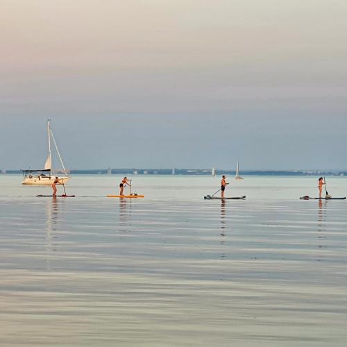 NaturExpert Mobilházak-FKK Nudista Kemping Balatonberény