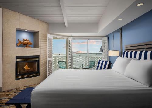 Deluxe Double Room with Sea View