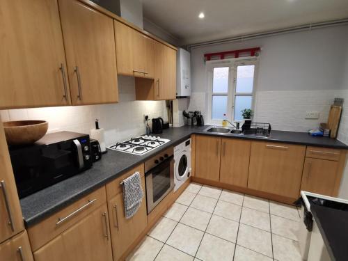 Large modern GF 1-bed apartment Sleeps 2, Londýn (fotografie 8)