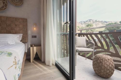 Superior Double Room image 8