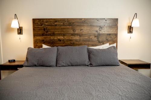 1 queen bed