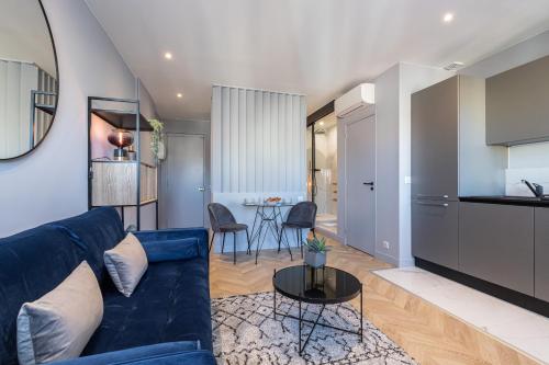 1 SU EDE - Dernier etage Ascenseur - 1 min Plage et Zone Pietonne, Nice (fotografie 5)