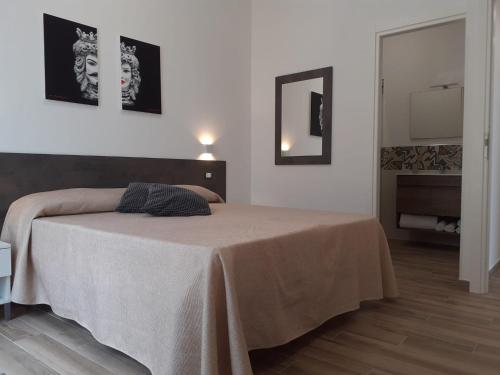 Bed and Breakfast Stella del Sud Makari Room Type - Double Room with Garden View Bed and Breakfast Stella del Sud Makari Room Type - Double Room with Garden View