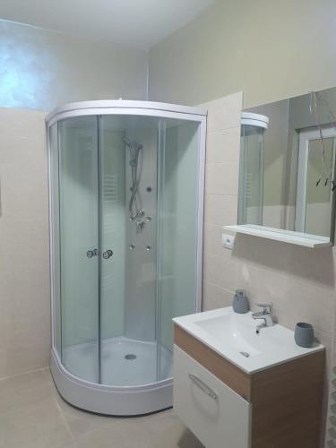 Cazare Gallamar in บาร์ลัด