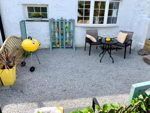 Manor Farmhouse Cottage, Redruth, Scorrier, Cornwall
