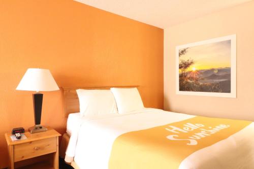 Days Inn by Wyndham Black River Falls - Access to ATV Trail - image 11