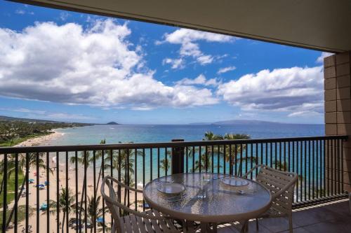 Mana Kai 805 by Coldwell Banker Island Vacations - main image