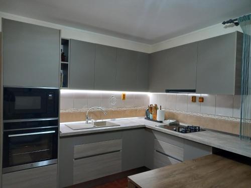 ห้องครัว, Casa Crinei in ยูริลอฟกา