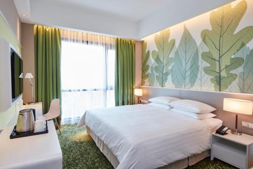 1 queen bed