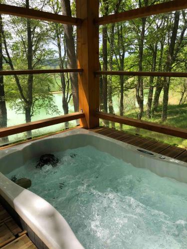 Les Cabanes du Lac - SPA - Petit Déjeuné - Cabane du frêne & Cabane du chêne Premium