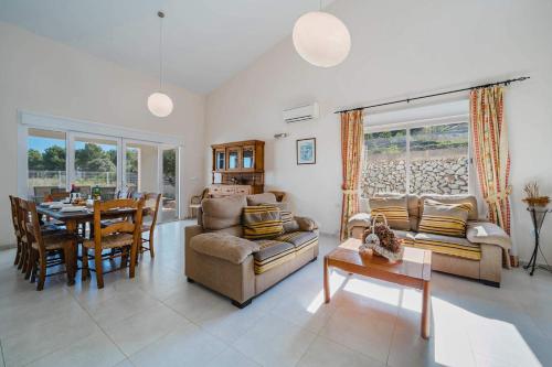 บริการและสิ่งอำนวยความสะดวก, 0141 Villa Javea in เอล ราฟาเลต