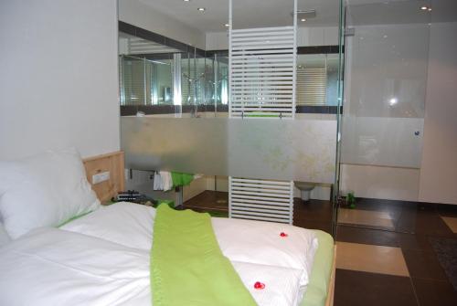 Luxury Studio 4