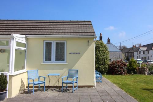 Sunny Corner - image 12