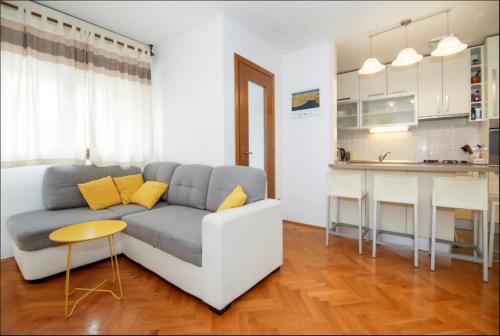 Apartment Lovret - image 6