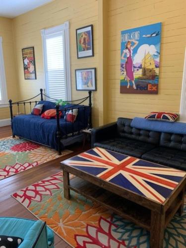 AbFab Seaside Cottage by Ryson Vacation Rentals - image 6