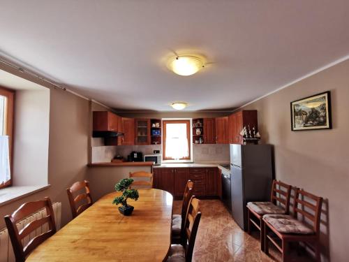 Holiday Home Victoria in Radmani