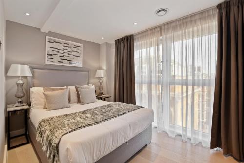 Vauxhall Bridge Road by Aeria Apartments - image 2