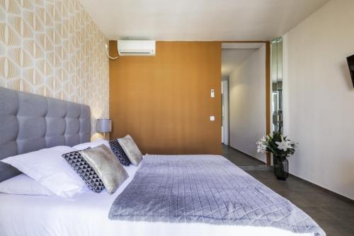 MIT House Santa Ana Boutique en Madrid - image 13