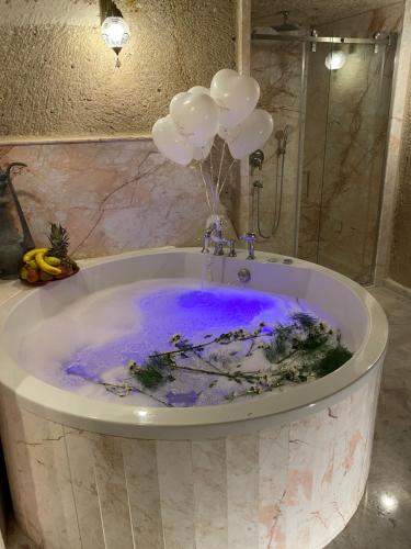 Suite, deluxe, whirlwanne
