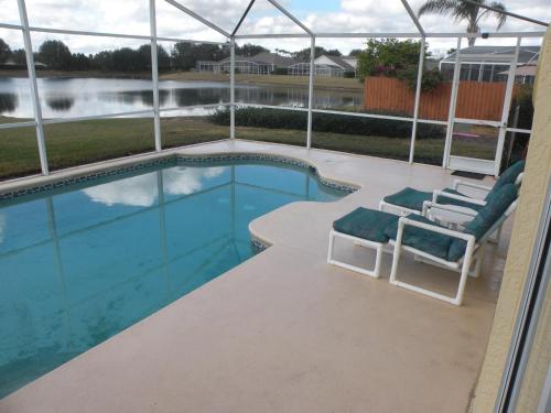 Lake View Dream Villa Stunning 5-Bed in Davenport Florida