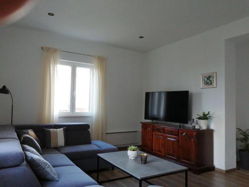 Apartments Jelka - image 8