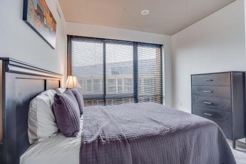 DC Marina Side 30 Day Stays - image 9