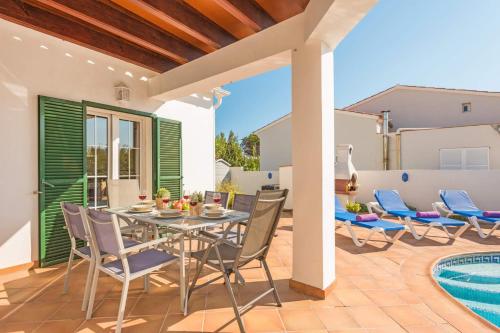 Villa Mariona by Villa Plus - image 7