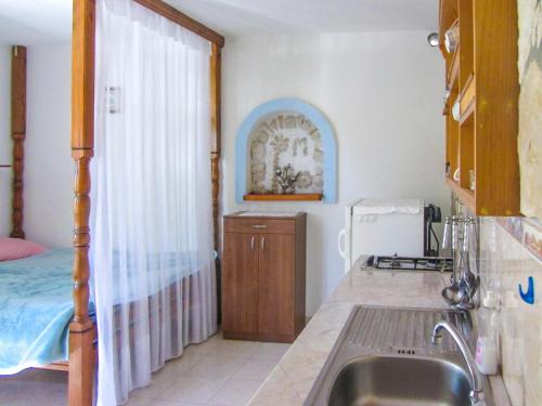 One-Bedroom Holiday Home