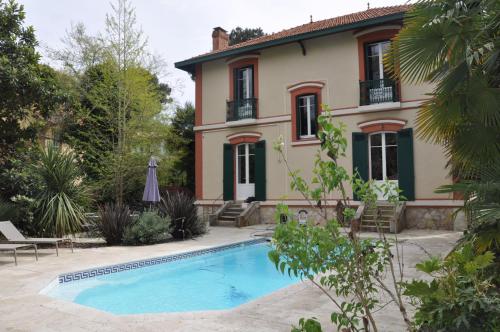Swimming pool, Les Villas de la Ville d'Hiver Palissy et Velleda in Arcachon