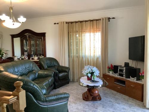 Casa De Ferias Santos in คาราปิโต