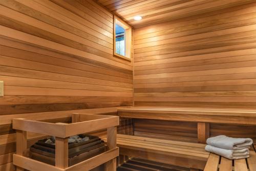 Modern, Luxury Studio With Awe Inspiring Red Rock Views Private Trail Head - Outdoor Firepit, Indoor Fireplace, on Property Sauna, Aromatherapy Steam Room, Hot Tub, Pools and Wellness Services, Sedona (foto 6)