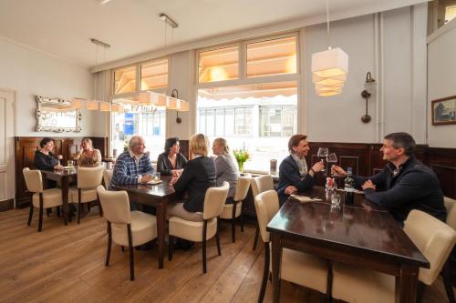 ห้องอาหาร, Hotel Stad en Land in อัคมาร์