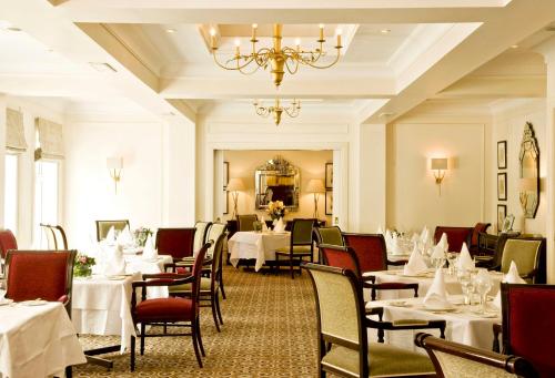 The Keadeen Hotel - 레스토랑