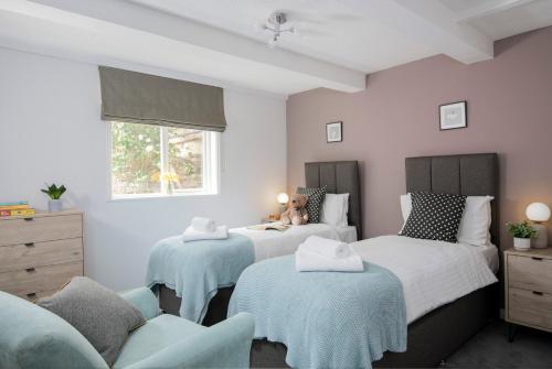Lakeview Manor - image 8