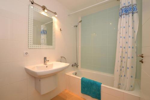 Bonito apartamento Sa Marina cerca de la playa - image 10