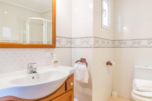 Apartamento cerca de la playa Can Berenguer - image 4