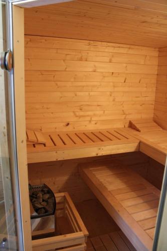 Sauna, Vár-lak Vendégház (Var-lak Vendeghaz) in Szendrő
