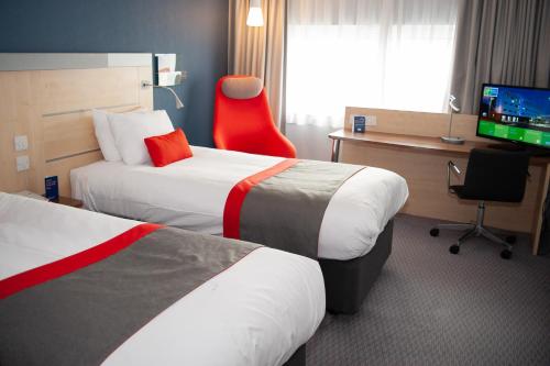 Holiday Inn Express Folkestone Channel Tunnel an IHG Hotel - image 9