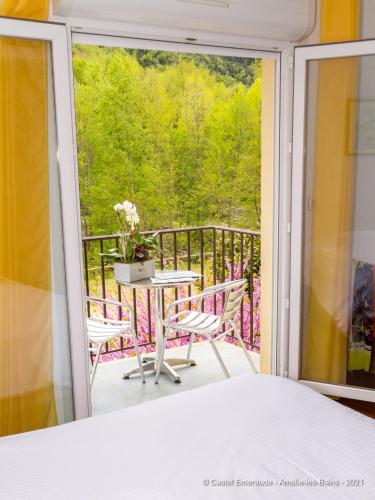 منظر, Appart'Hotel Castel Emeraude, Charme et Caractere in Arles-sur-Tech